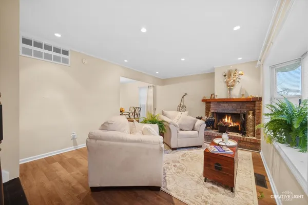 $224,900 | 106 Blackhawk Drive, Park Forest, IL 60466