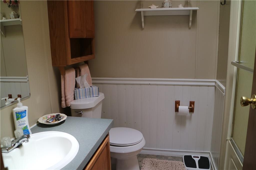613 Deana Way Rochester, PA 15074 - Photo 17 of 20