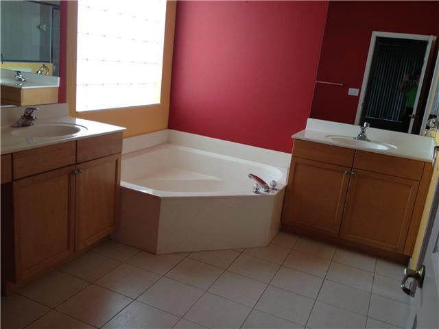 11121 Laurel Walk Road Wellington, FL 33449 - Photo 3 of 7 Additional Photo