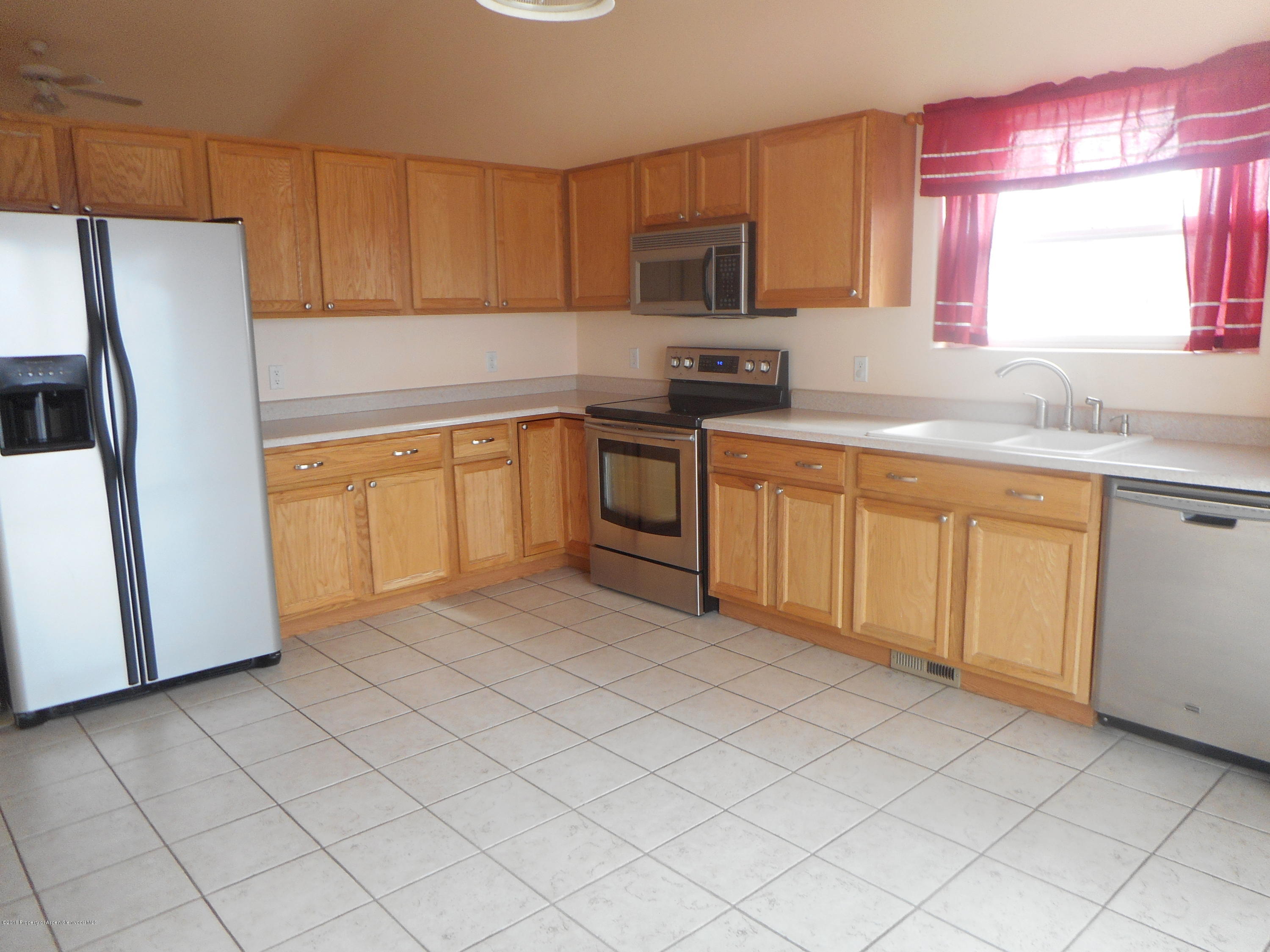 2471 Conestoga Circle Rifle, CO 81650 - Photo 4 of 15 006
