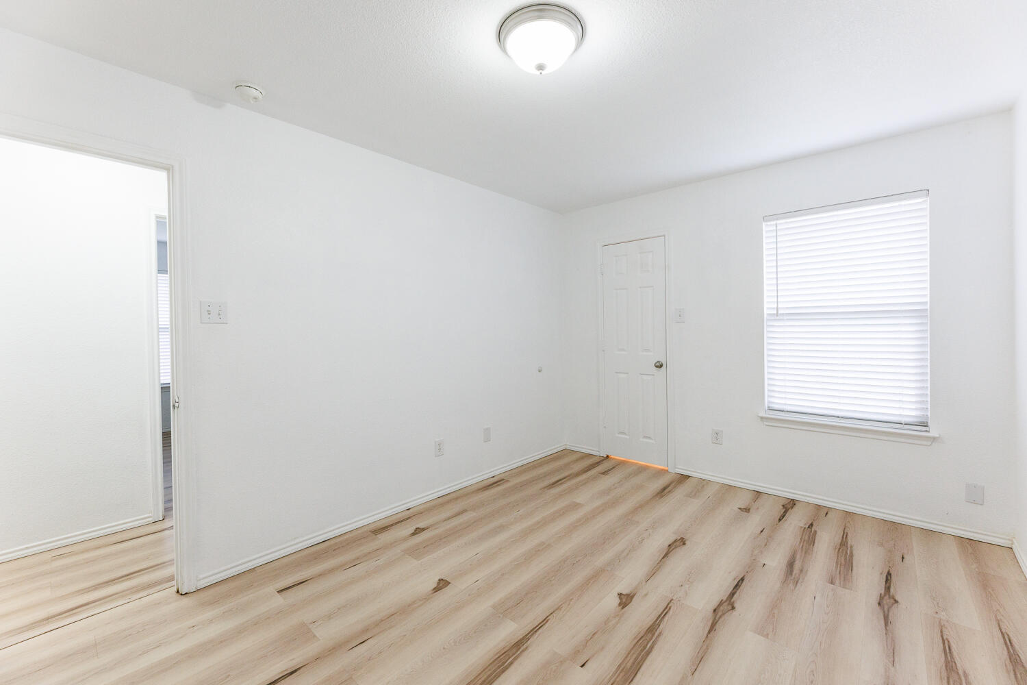 6906 37th Street Lubbock, TX 79407 - Photo 40 of 50 Fourth Bedroom