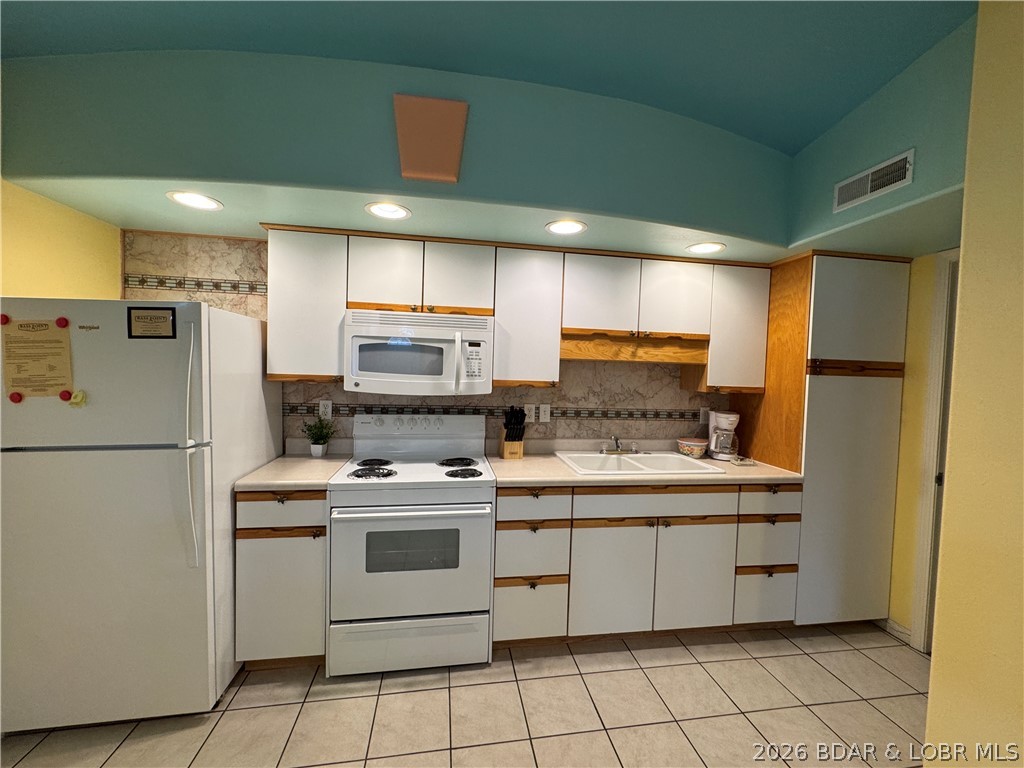 33325 Bass Point Road, Unit 17&18 Sunrise Beach, MO 65079 - Photo 26 of 48