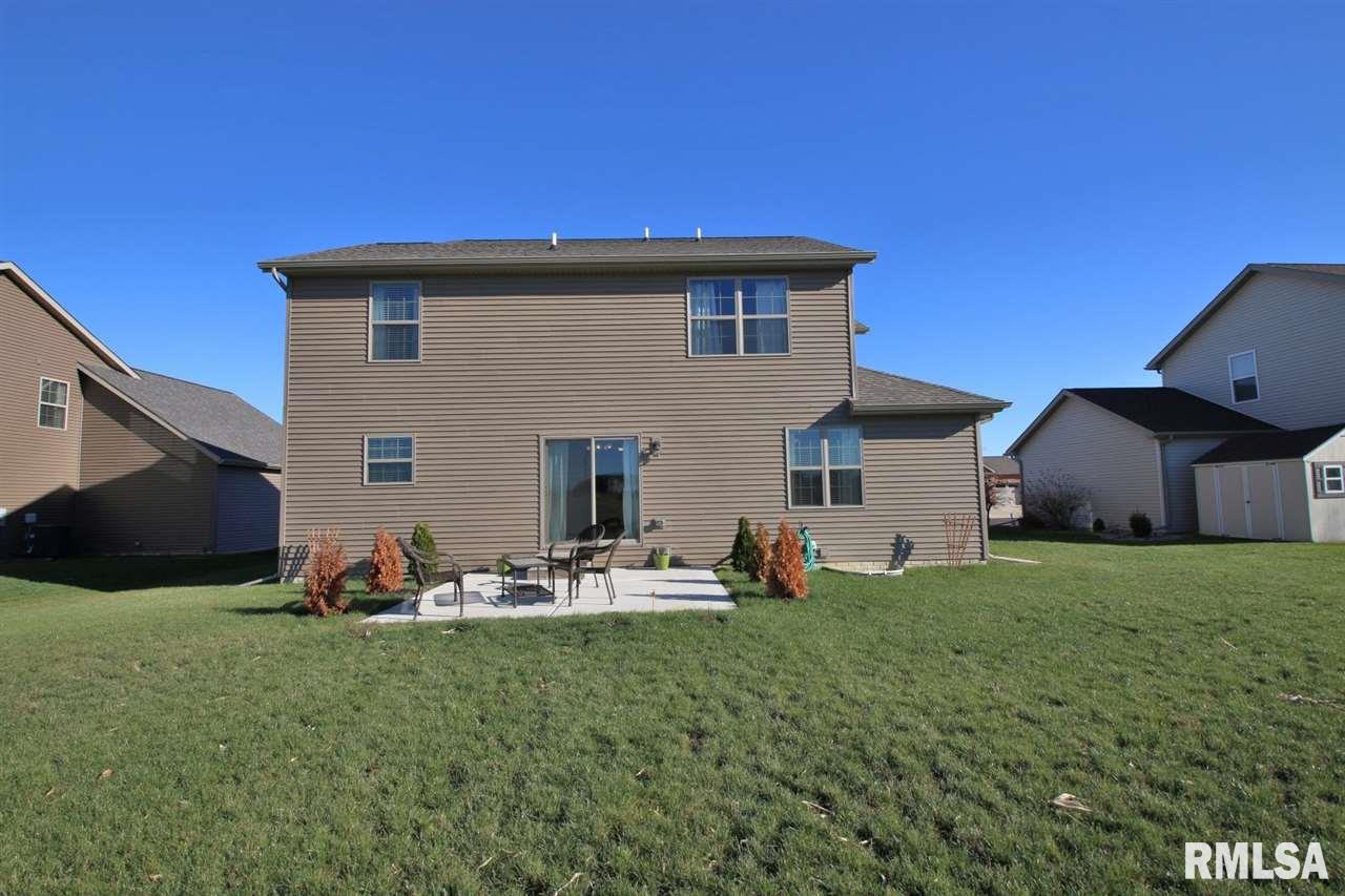 726 Drake Lane Washington, IL 61571 - Photo 4 of 28 Gallery Image 4
