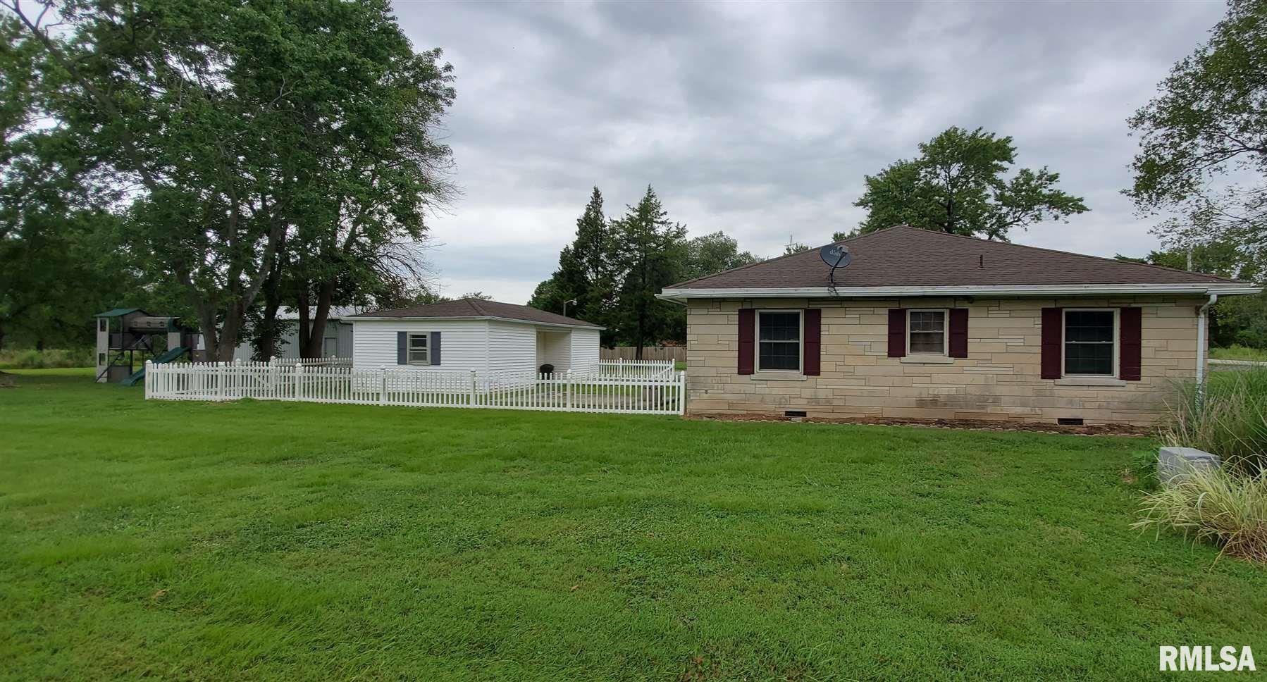 390 College Road Eldorado, IL 62930 - Photo 11 of 38 Gallery Image 11