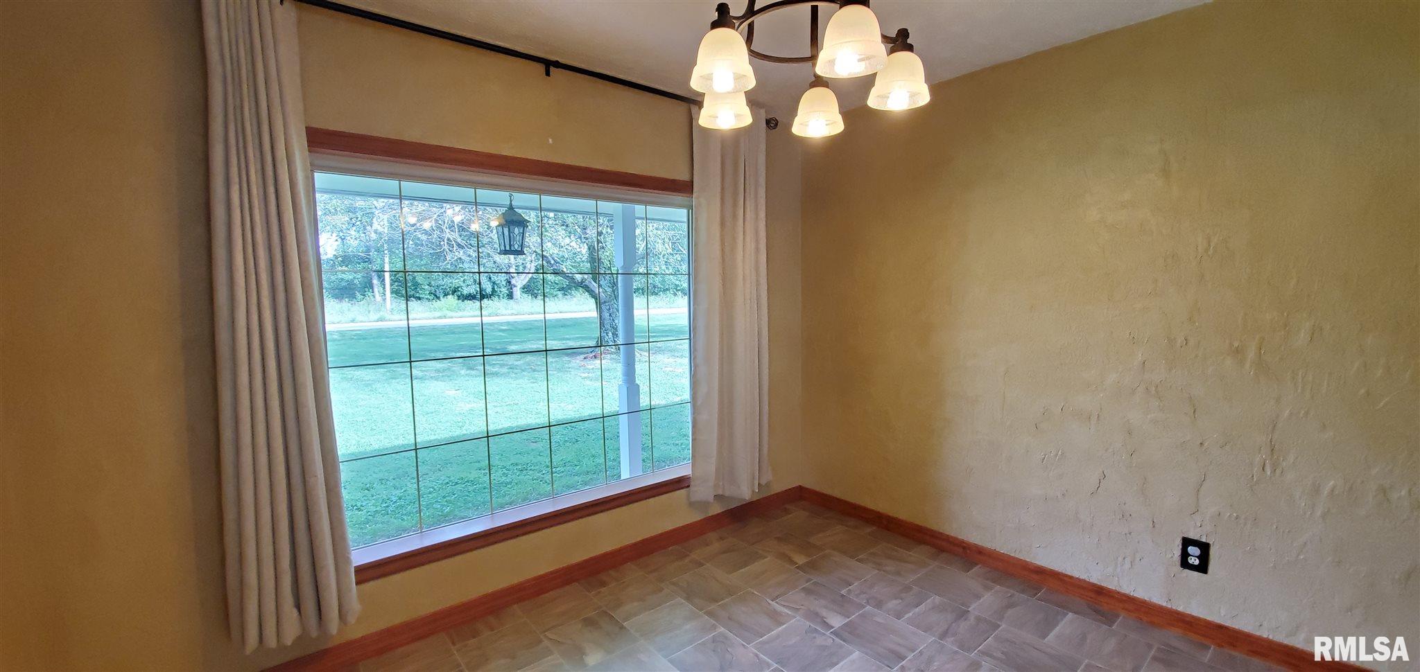 390 College Road Eldorado, IL 62930 - Photo 24 of 38 Gallery Image 24