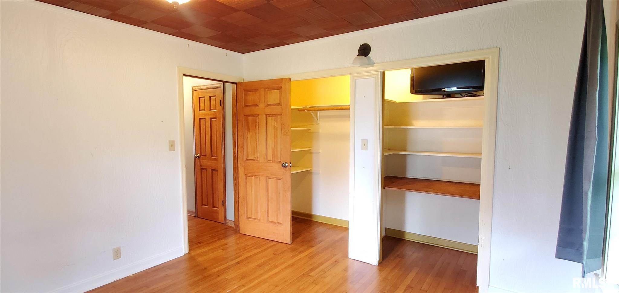 390 College Road Eldorado, IL 62930 - Photo 35 of 38 Gallery Image 35