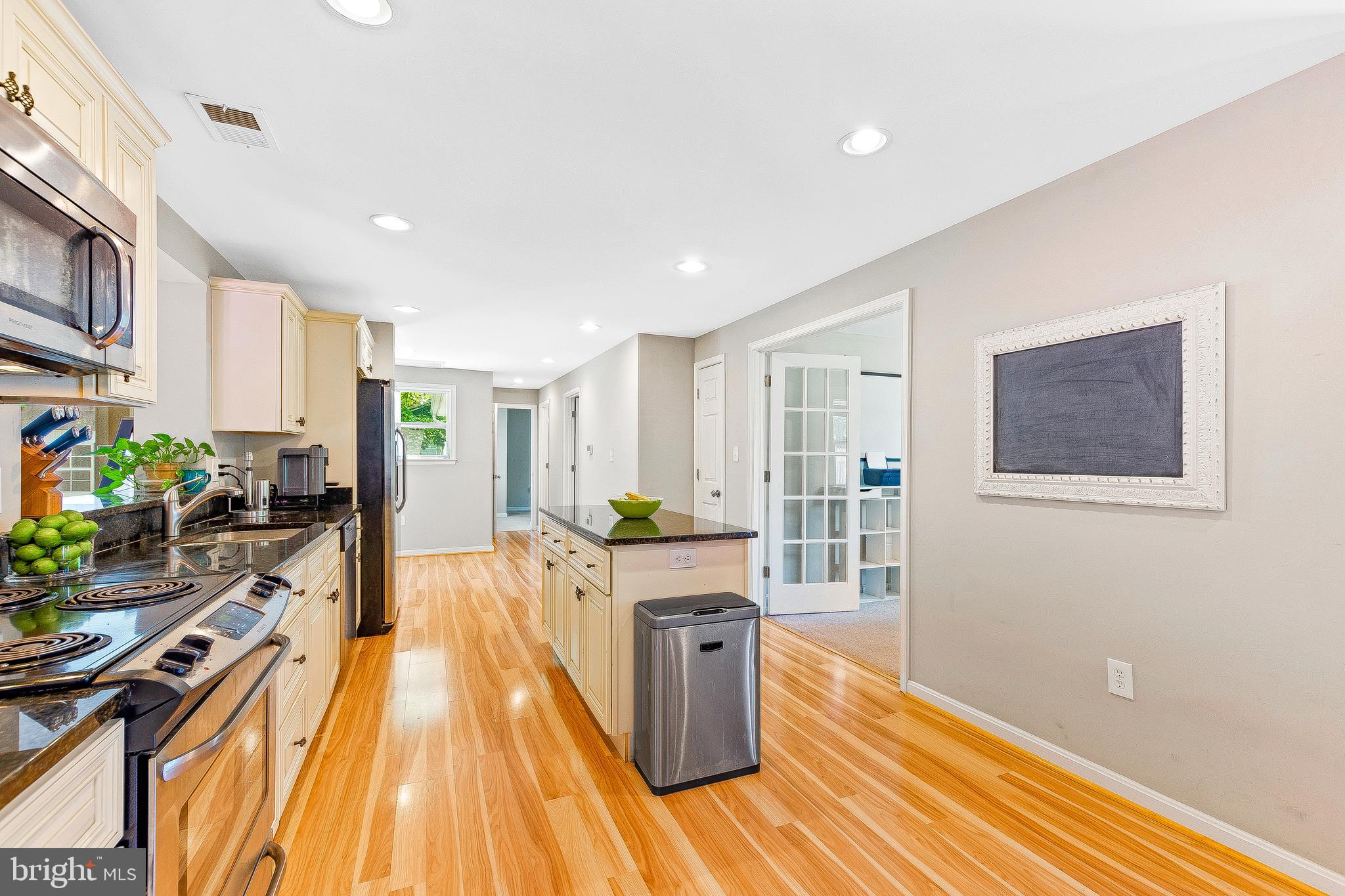2663 Solomons Island Road Edgewater, MD 21037 - Photo 11 of 36 Gallery Image 11