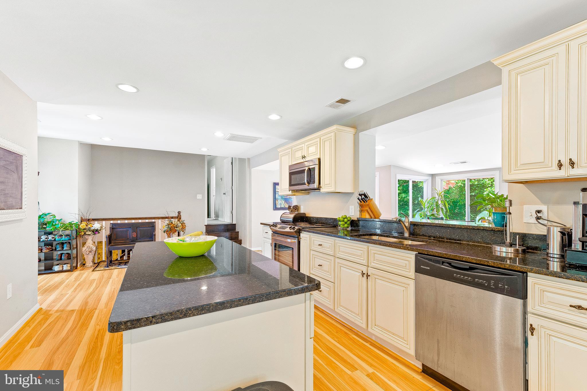 2663 Solomons Island Road Edgewater, MD 21037 - Photo 13 of 36 Gallery Image 13