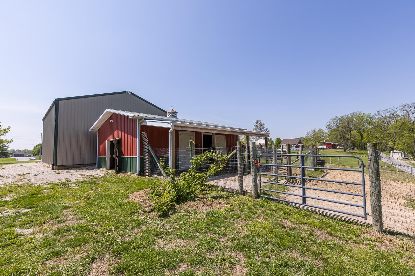 8209 Peabody Road Freeburg, IL 62243 - Photo 18 of 74