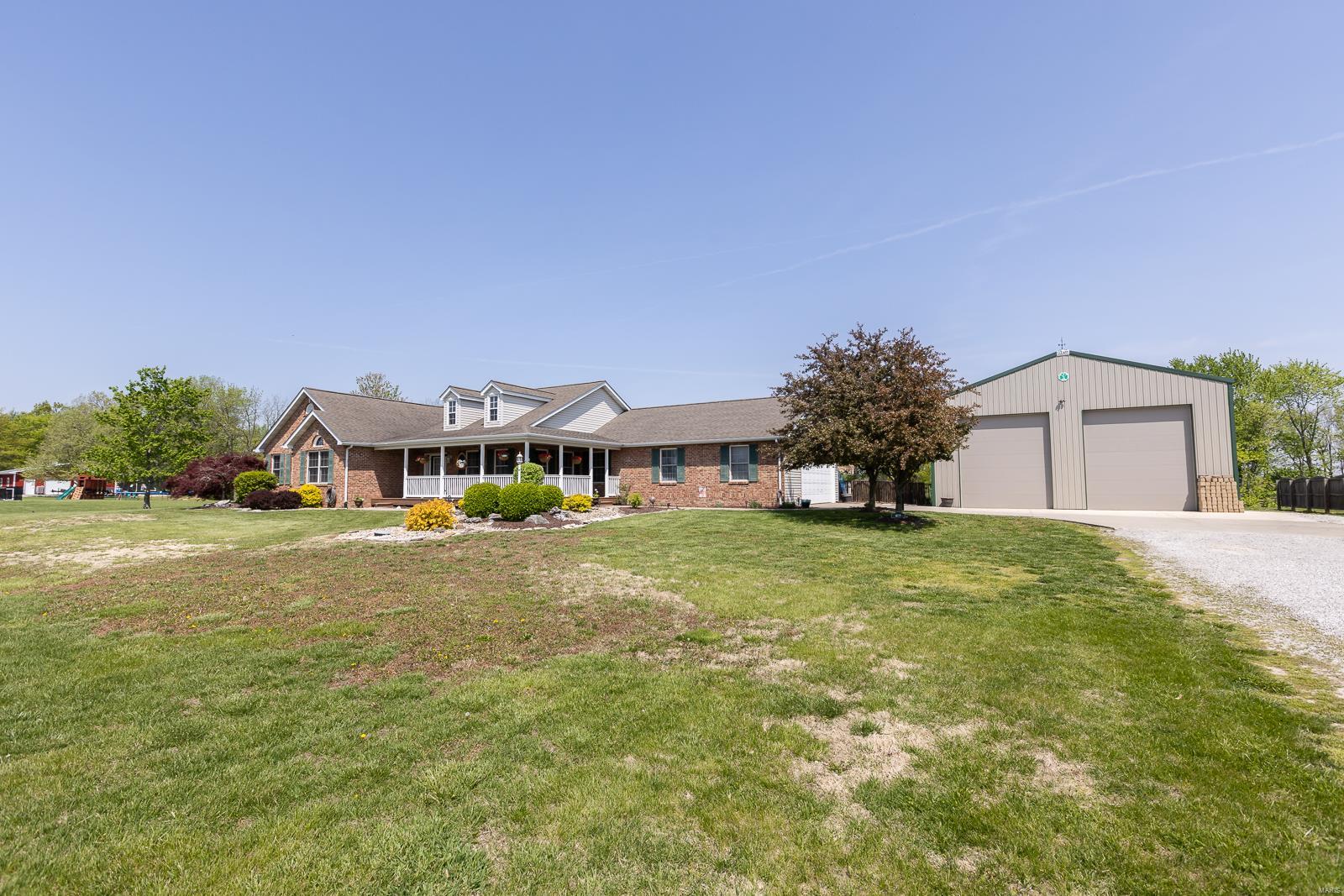 8209 Peabody Road Freeburg, IL 62243 - Photo 2 of 74