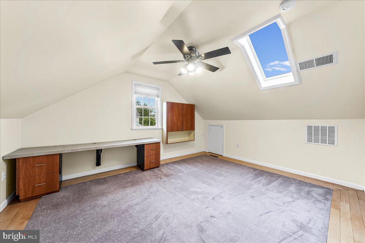 4110 Naamans Creek Road Upper Chichester, PA 19061 - Photo 25 of 39