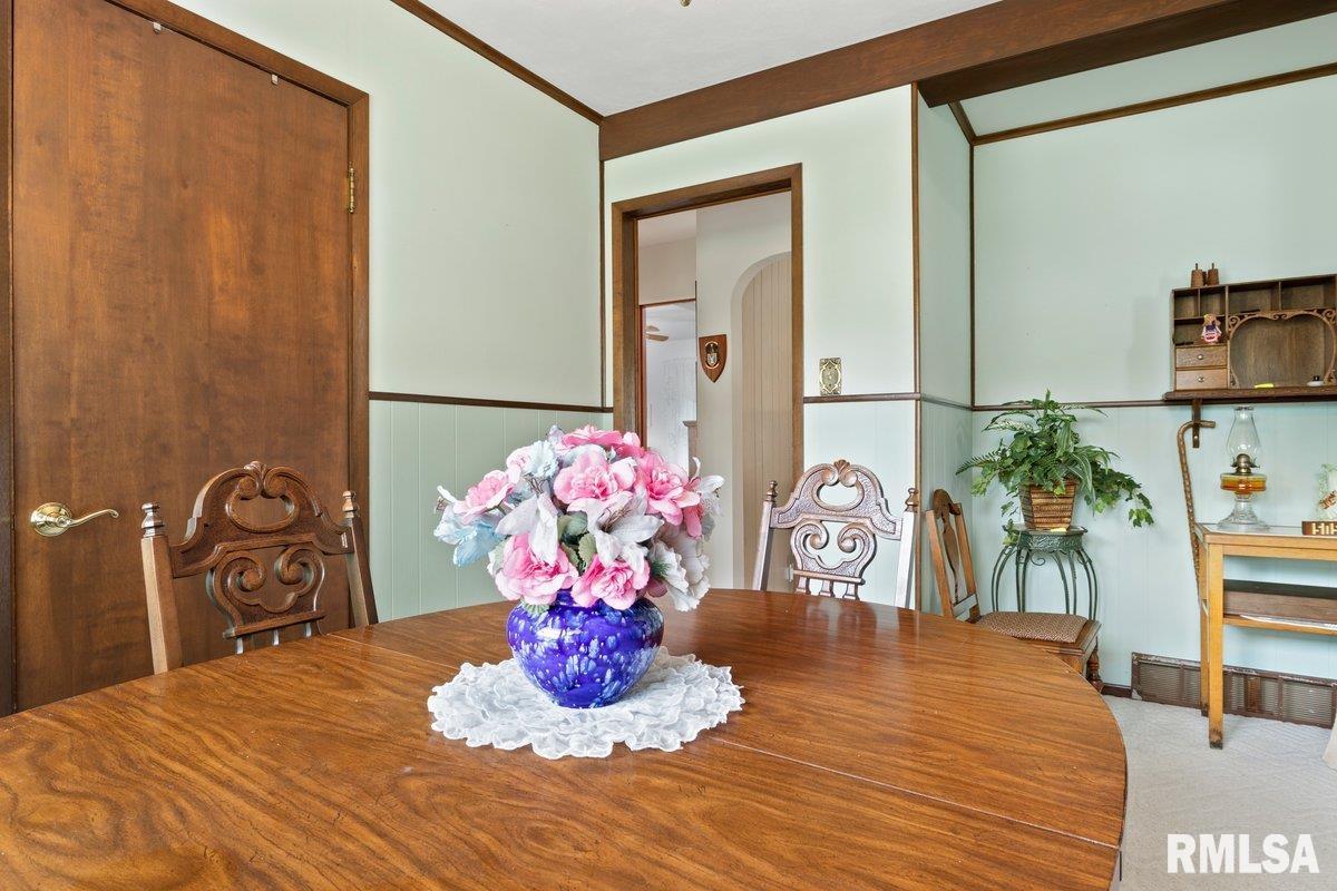 1906 East Hood Street Springfield, IL 62703 - Photo 11 of 36