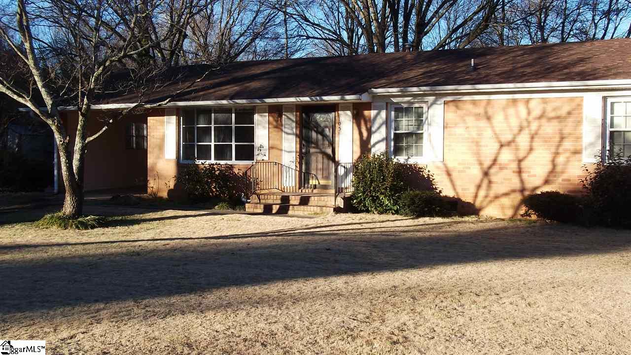 105 Old Trail Road Greenville, SC 29607 - Photo 1 of 10