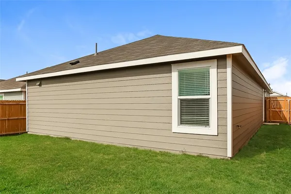 $1,770 | 3156 Crestone Drive, Crandall, TX 75114