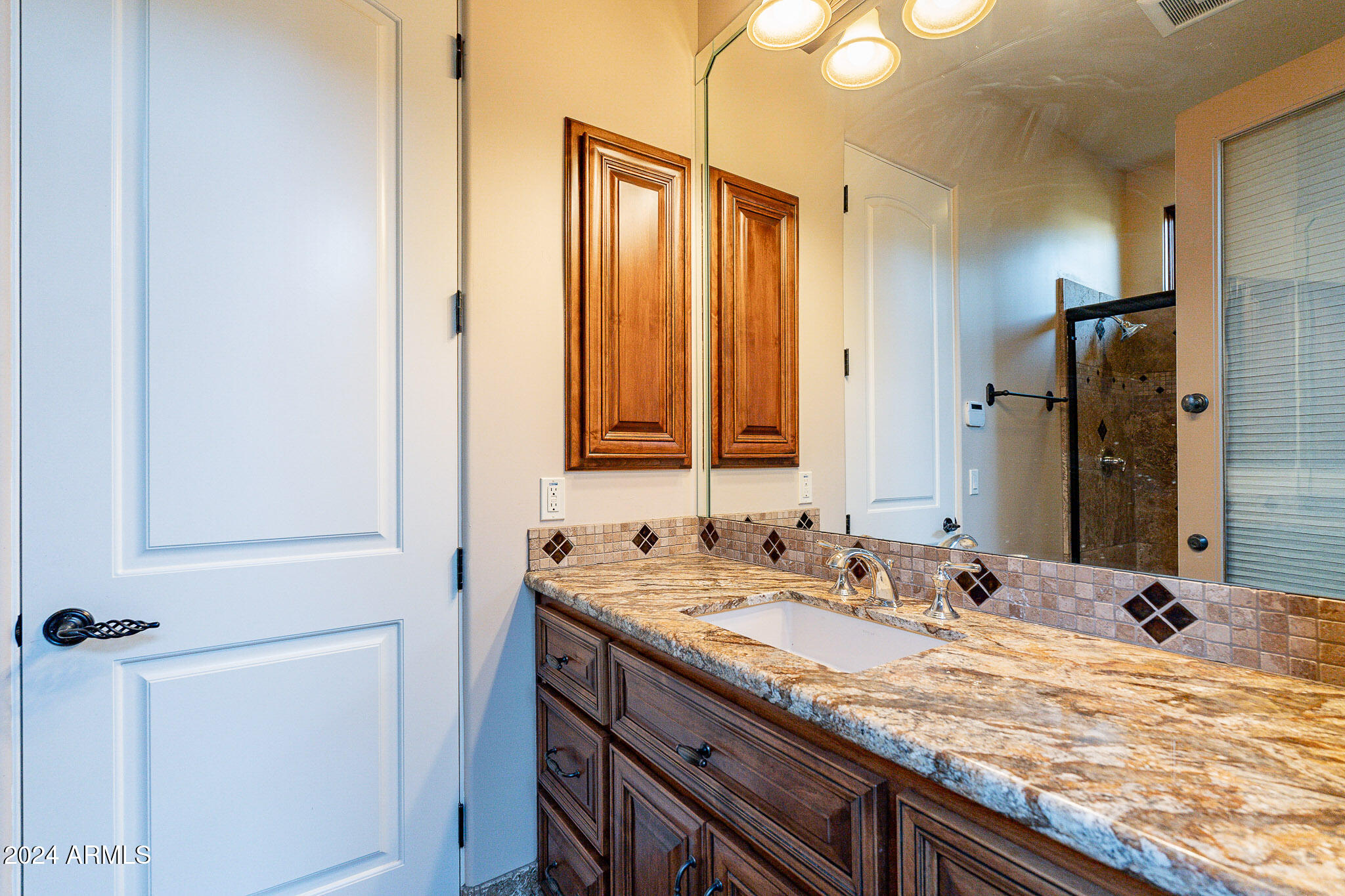 2133 East Ranch Road Tempe, AZ 85284 - Photo 81 of 116 Mother in law suite