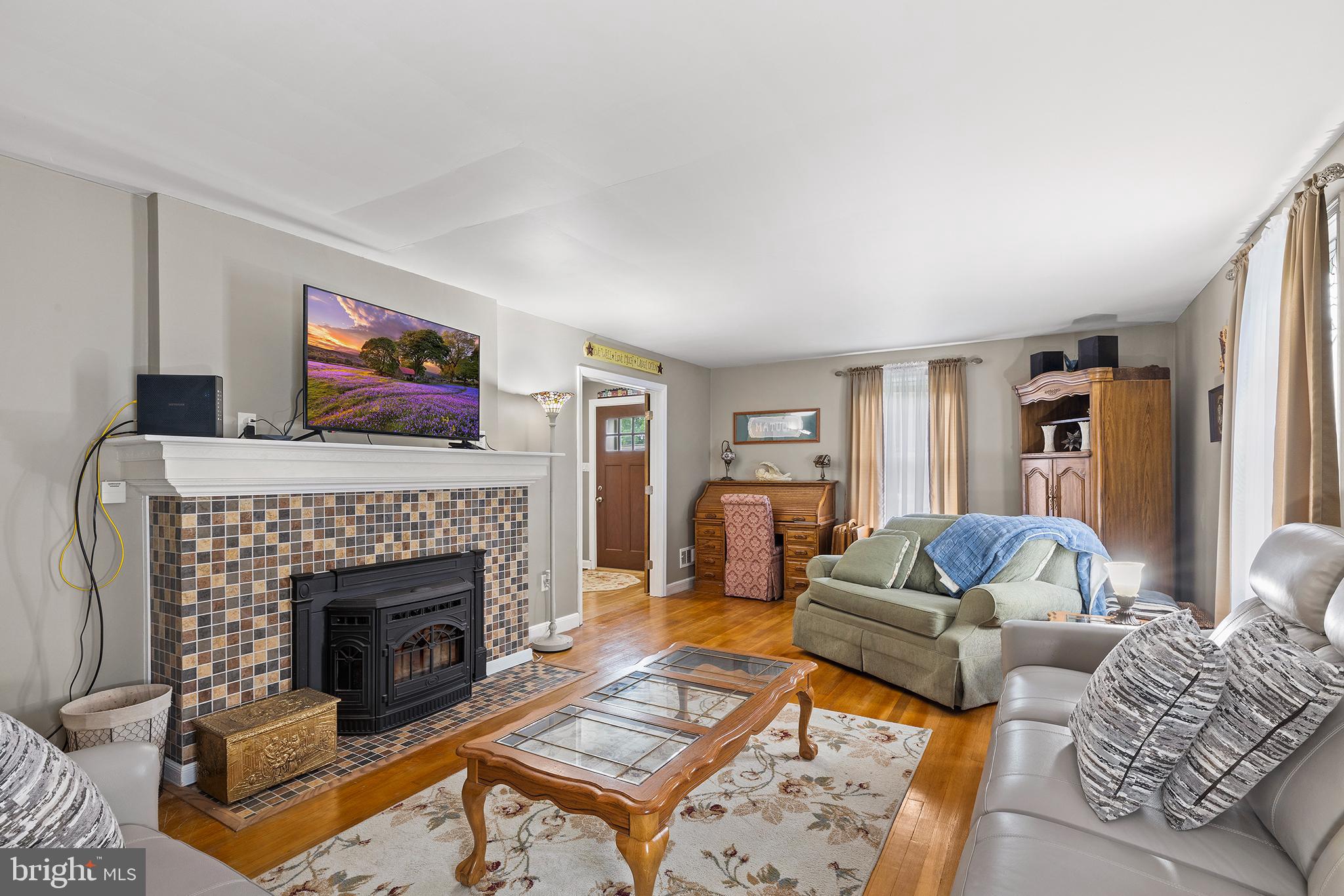 3215 Eisenbrown Road Reading, PA 19605 - Photo 6 of 40