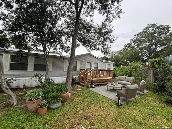 $1,500 | 1118 Wild Persimmon Street, San Antonio, TX 78245