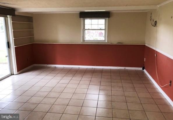 808 Hilltop Road Cinnaminson, NJ 08077 - Photo 10 of 20 Family Room