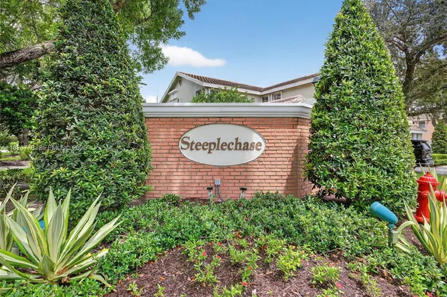 $420,000 | 12442 Northwest 10th Court, Unit C14, Coral Springs, FL 33071