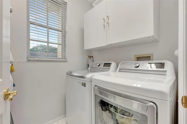 $420,000 | 12442 Northwest 10th Court, Unit C14, Coral Springs, FL 33071