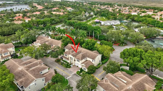 $420,000 | 12442 Northwest 10th Court, Unit C14, Coral Springs, FL 33071