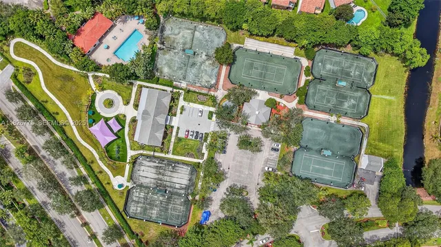 $420,000 | 12442 Northwest 10th Court, Unit C14, Coral Springs, FL 33071