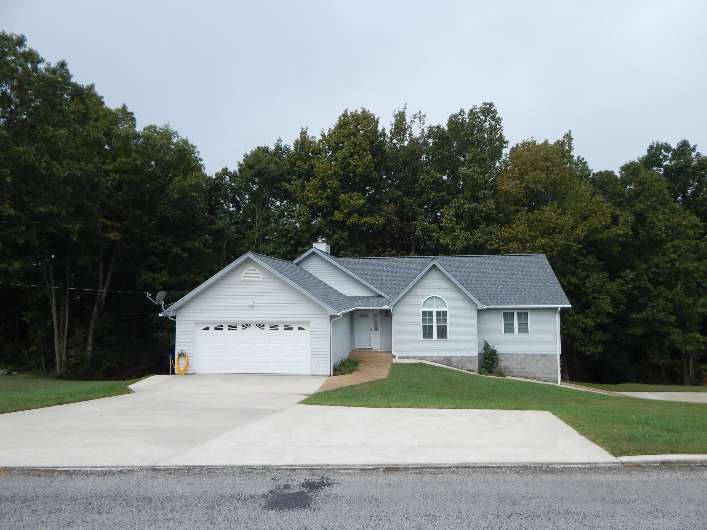 1261 Potter Road Crossville, TN 38571 - Photo 2 of 37 DSCN6048