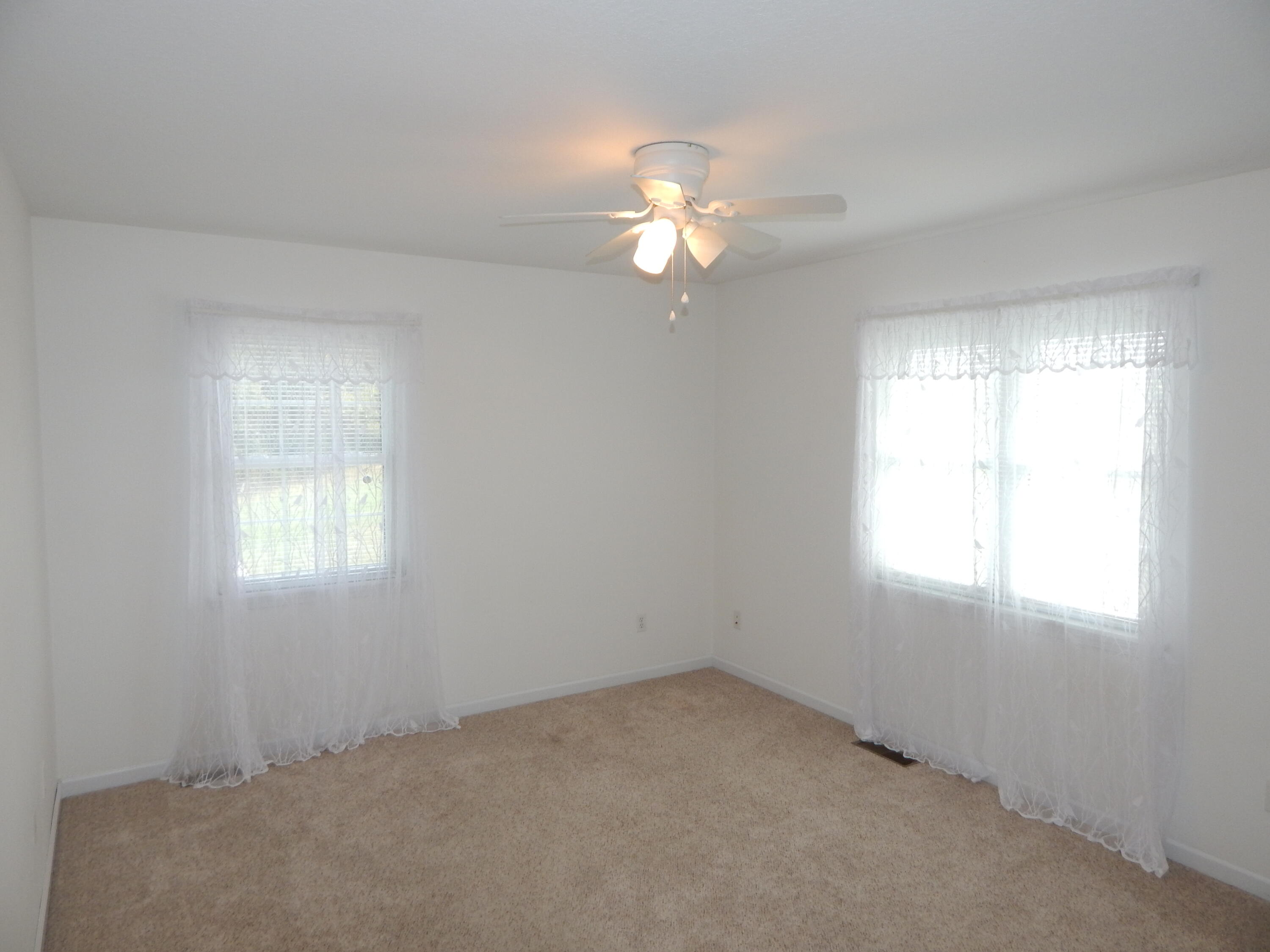 1261 Potter Road Crossville, TN 38571 - Photo 21 of 37 DSCN6077
