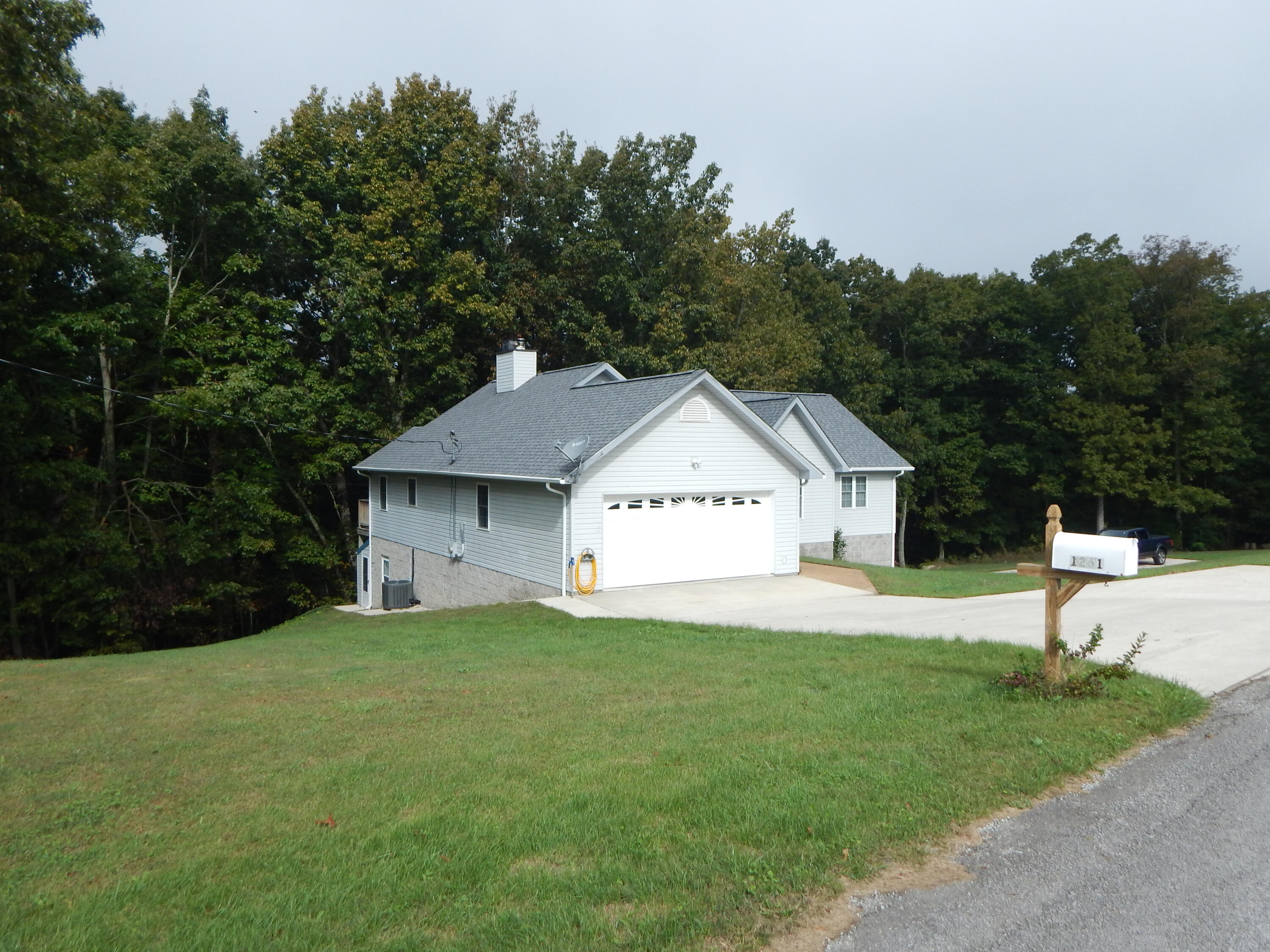 1261 Potter Road Crossville, TN 38571 - Photo 3 of 37 DSCN6049