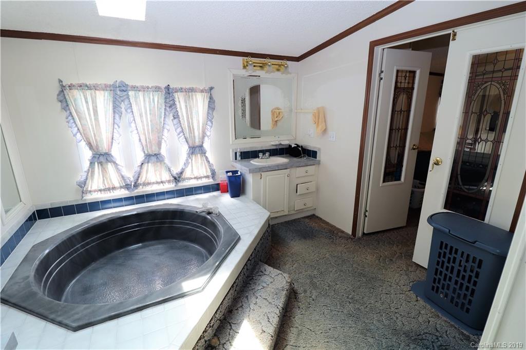107 Cooks Lake Road Gastonia, NC 28056 - Photo 18 of 28