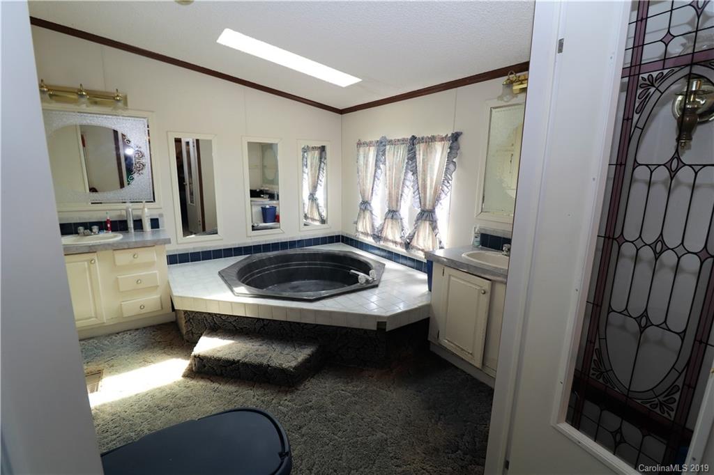 107 Cooks Lake Road Gastonia, NC 28056 - Photo 19 of 28