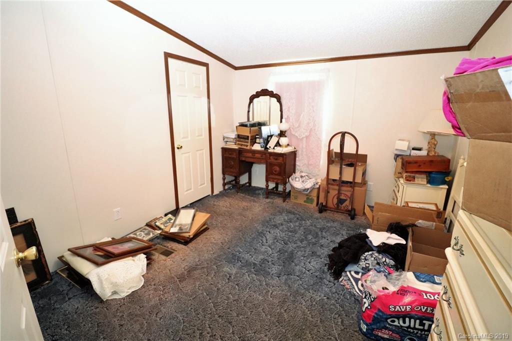 107 Cooks Lake Road Gastonia, NC 28056 - Photo 22 of 28