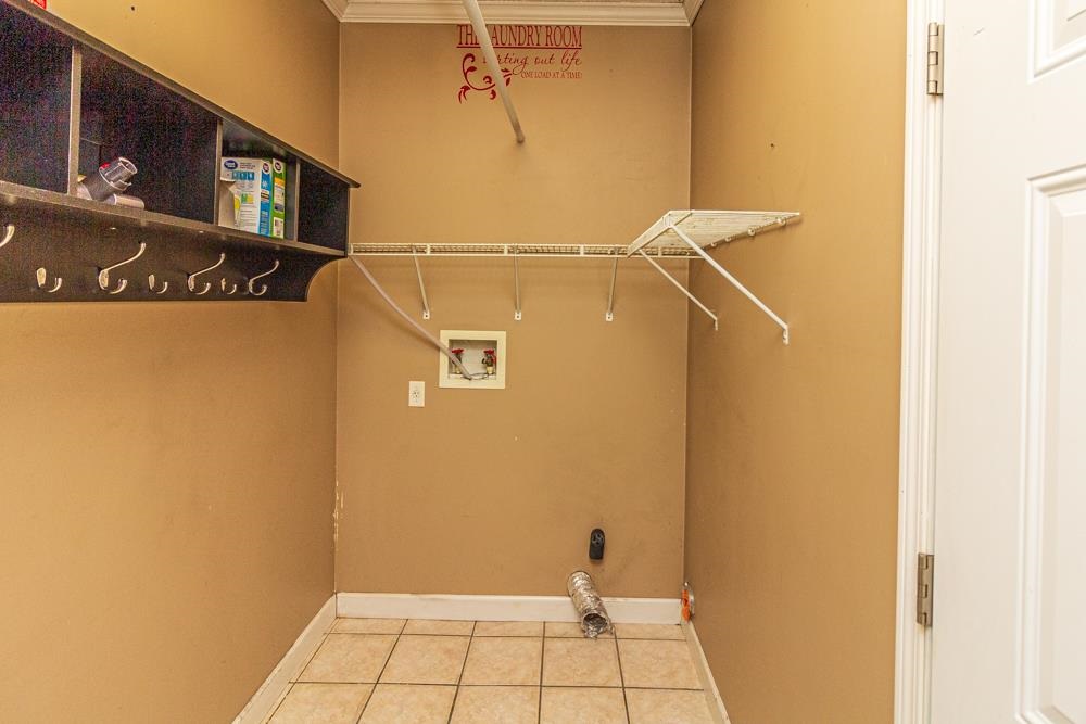 4200 Pleasant Site Road Selmer, TN 38375 - Photo 16 of 23 Gallery Image 16