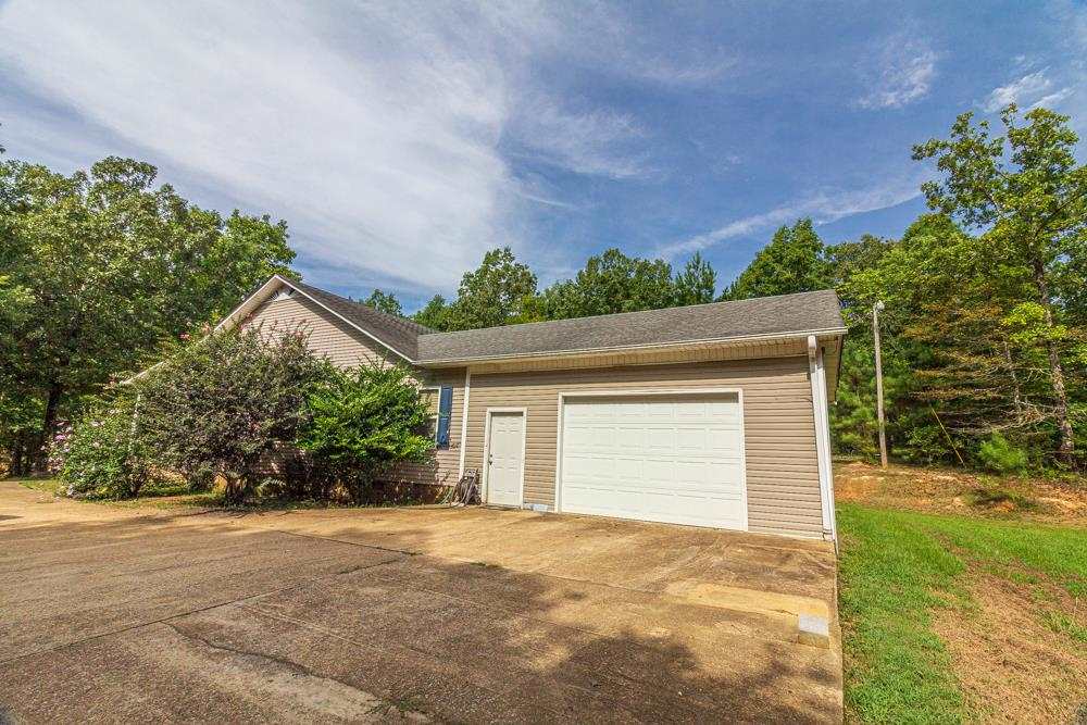 4200 Pleasant Site Road Selmer, TN 38375 - Photo 20 of 23 Gallery Image 20
