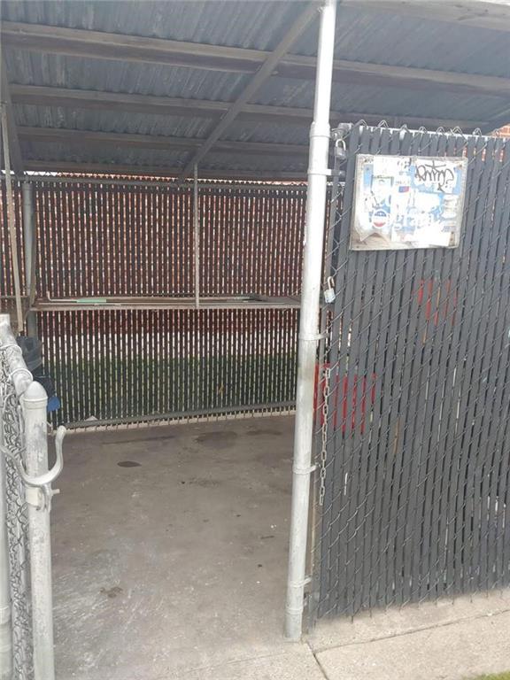 646 Port Richmond Avenue Staten Island, NY 10302 - Photo 15 of 17 a view of a balcony