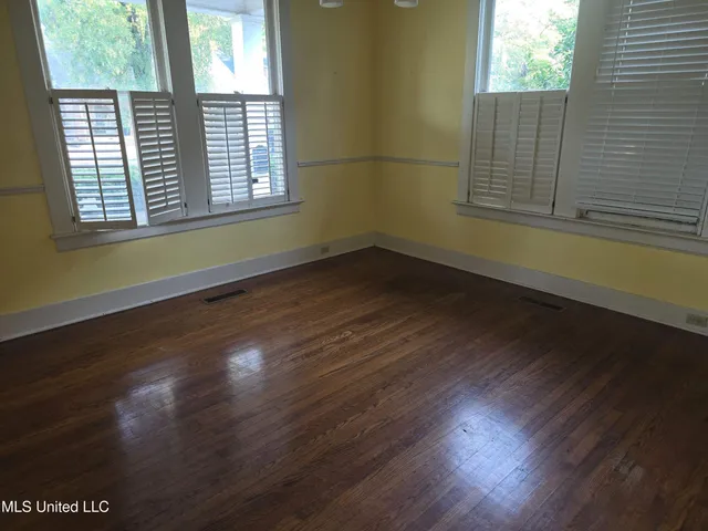 $99,000 | 155 West 2nd Street, Clarksdale, MS 38614