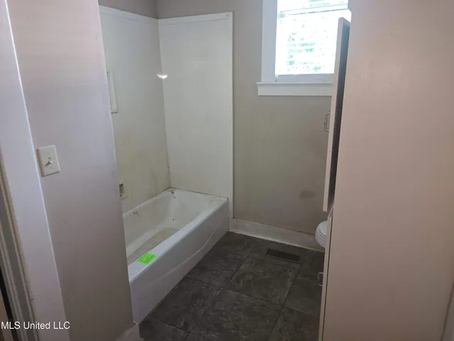 $99,000 | 155 West 2nd Street, Clarksdale, MS 38614