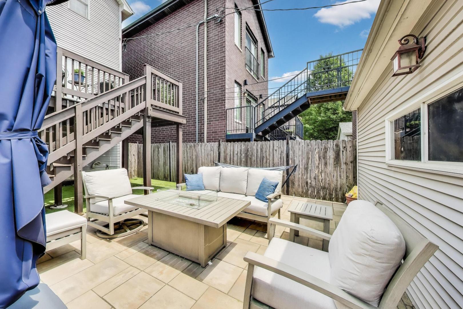 1919 West Fletcher Street Chicago, IL 60657 - Photo 45 of 54