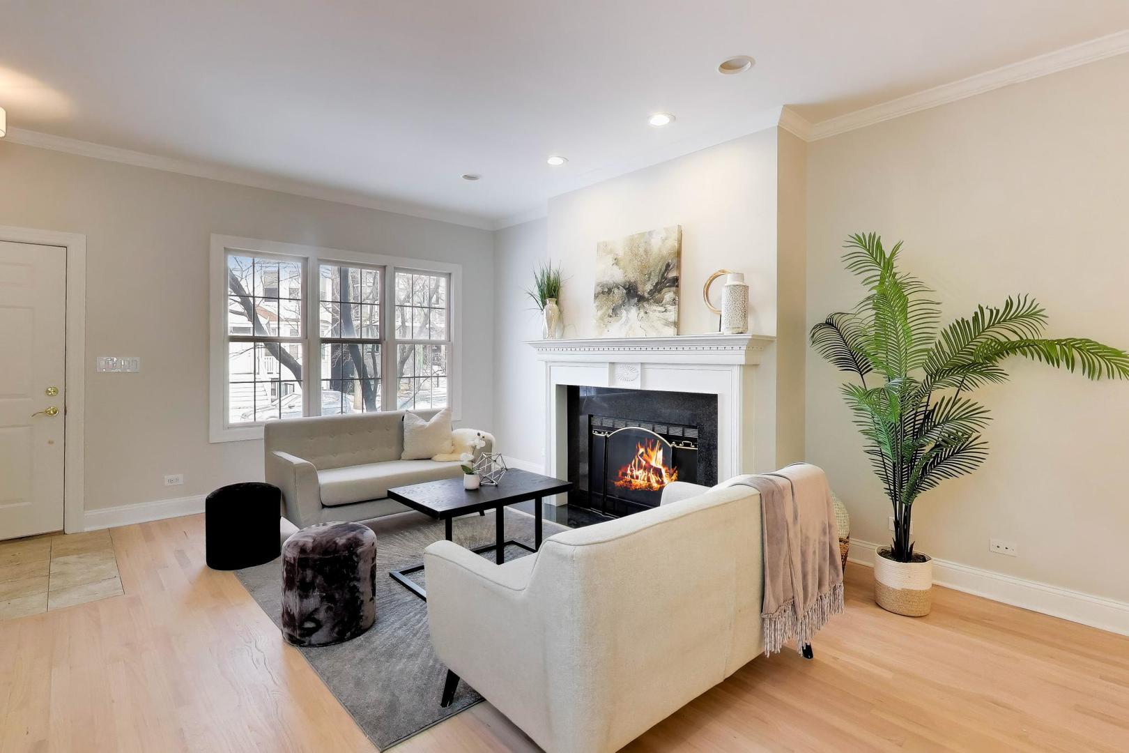 1919 West Fletcher Street Chicago, IL 60657 - Photo 5 of 54