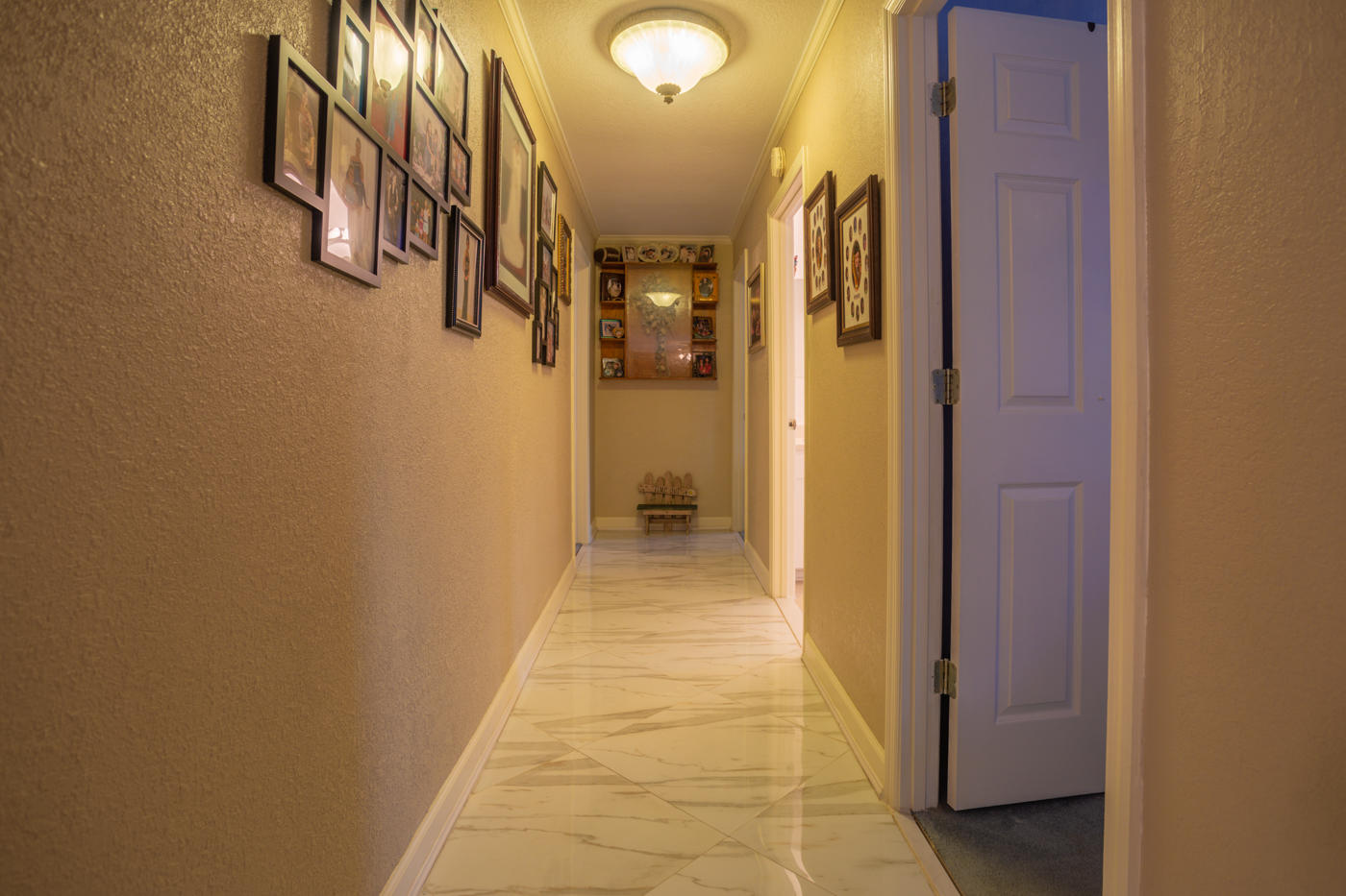 5621 Buckward Road Baker, FL 32531 - Photo 19 of 41 a view of a hallway