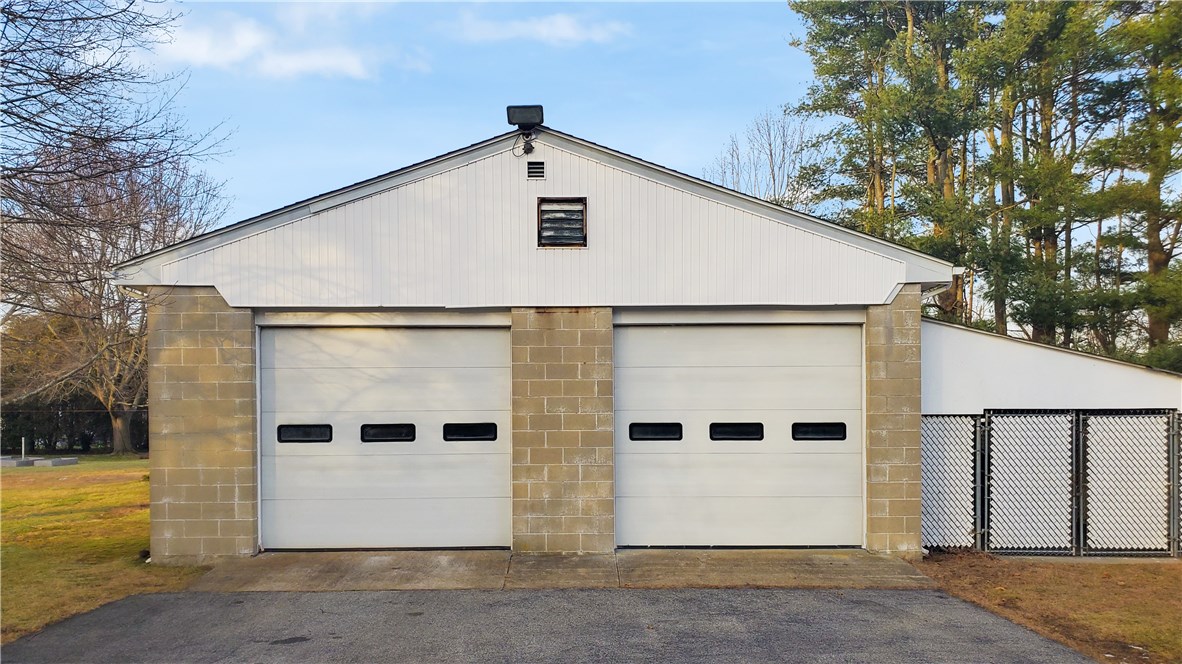 1540 West Shore Road Warwick, RI 02889 - Photo 9 of 9 Gallery Image 9