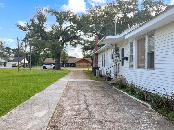 $175,000 | 910 8th Avenue, Lake Charles, LA 70601