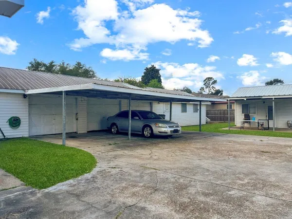 $175,000 | 910 8th Avenue, Lake Charles, LA 70601