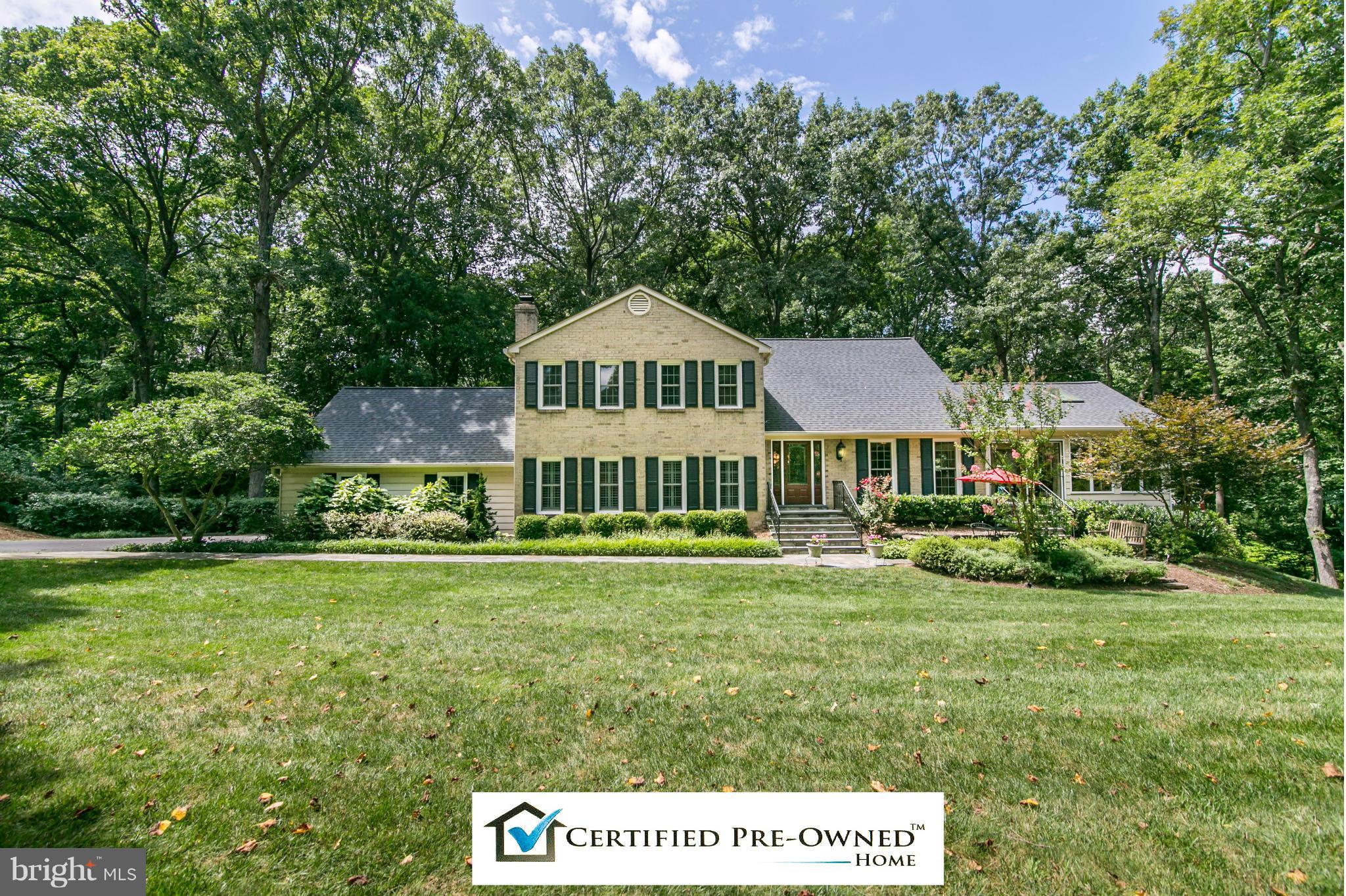 11733 Quay Road Oakton, VA 22124 - Photo 1 of 30 Exterior (Front)