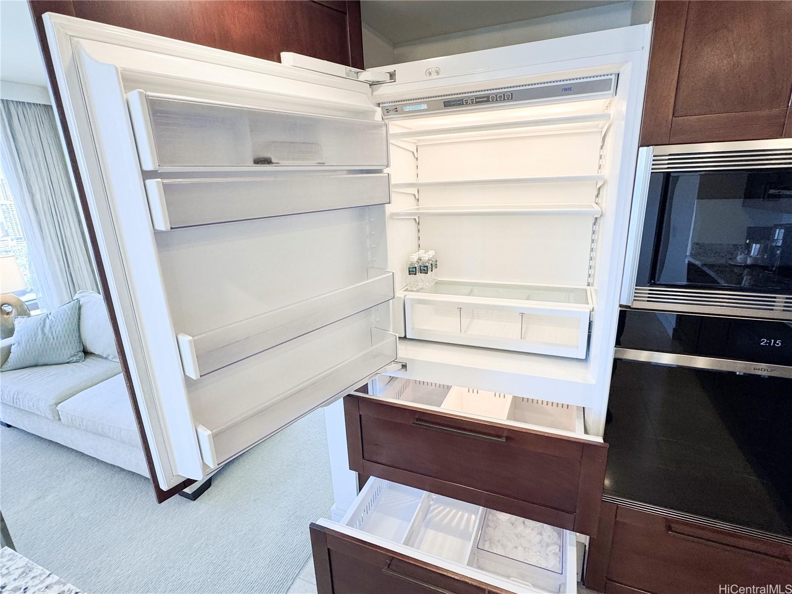 223 Saratoga Road, Unit 2601 Honolulu, HI 96815 - Photo 11 of 23 a room with storage and utility