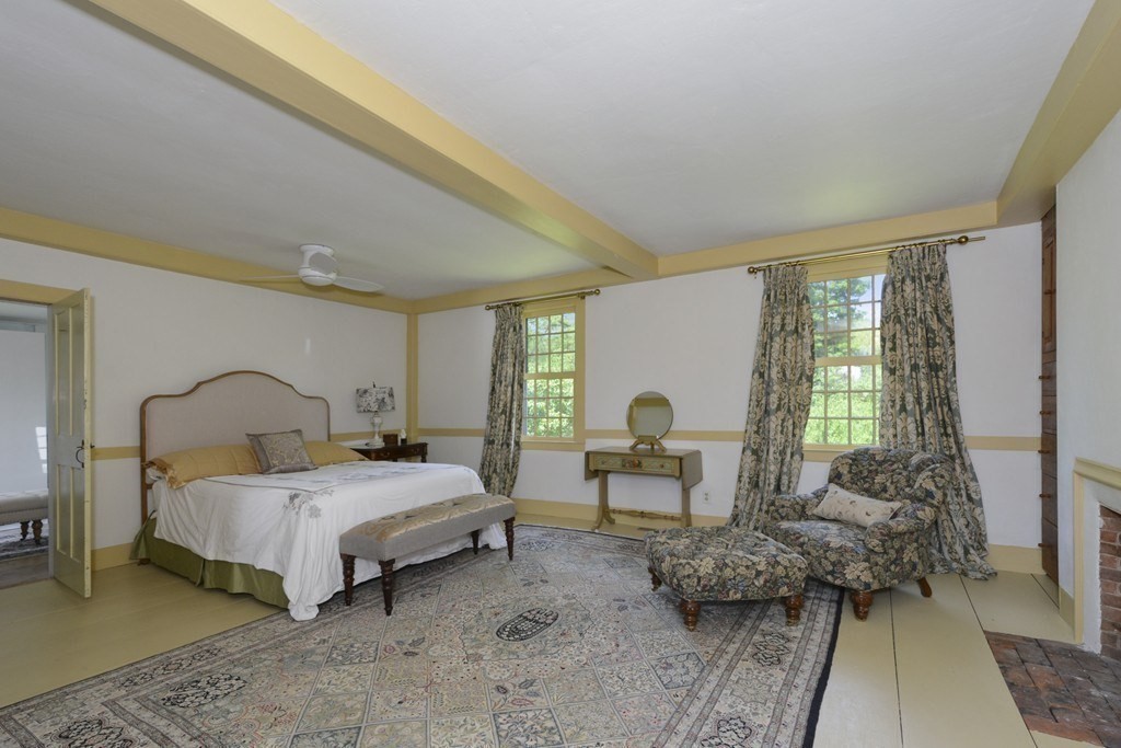 138 Hardwick Road New Braintree, MA 01531 - Photo 22 of 33 Gallery Image 22