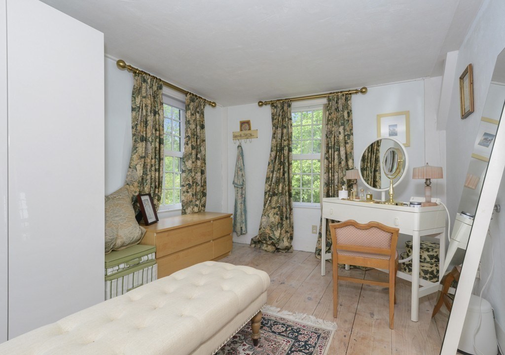 138 Hardwick Road New Braintree, MA 01531 - Photo 25 of 33 Gallery Image 25