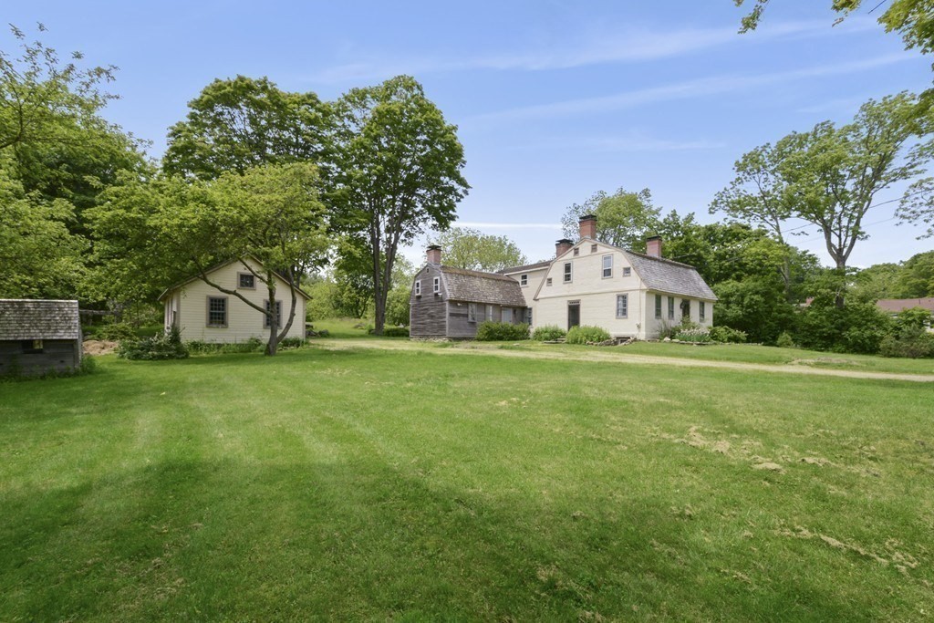 138 Hardwick Road New Braintree, MA 01531 - Photo 31 of 33 Gallery Image 31