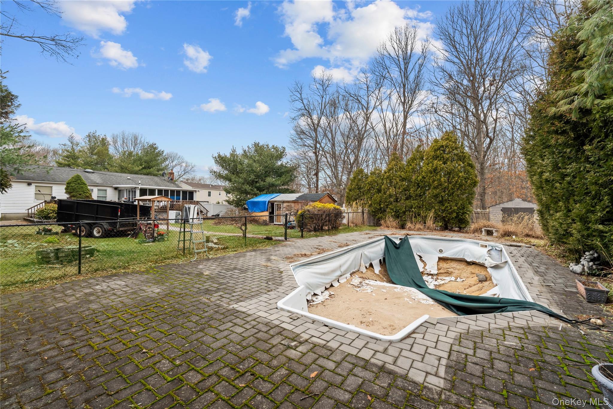 147 Horseblock Road Centereach, NY 11720 - Photo 18 of 18 Gallery Image 18