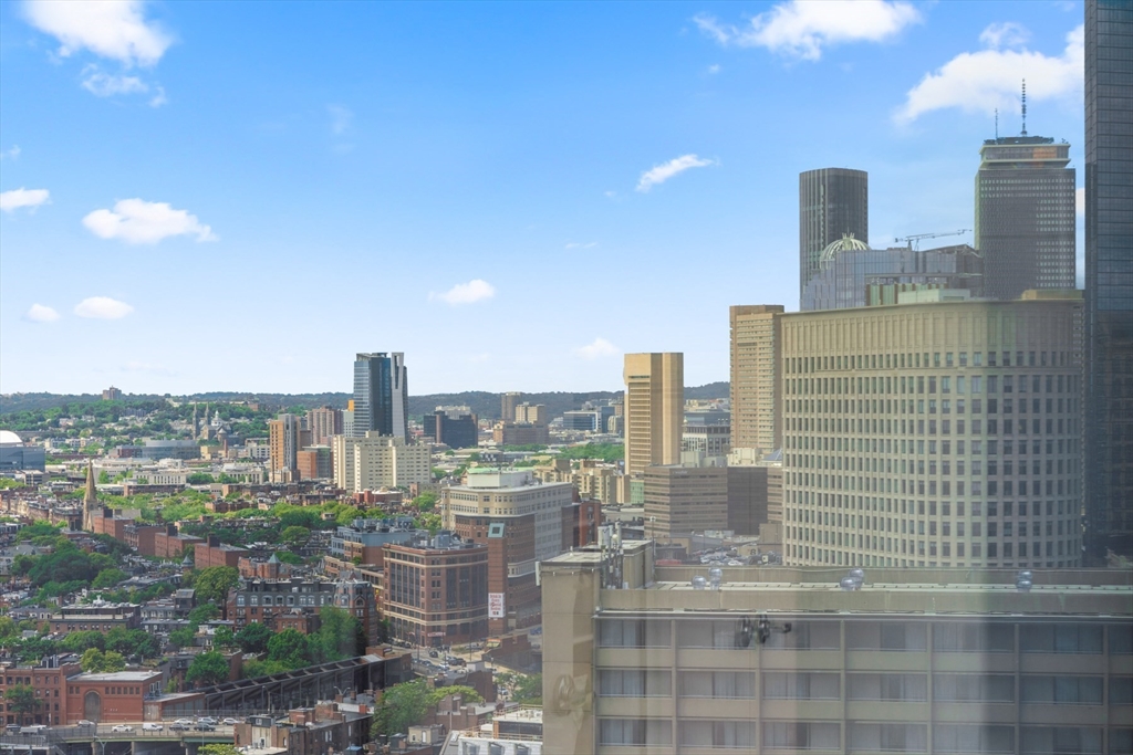 110 Stuart Street, Unit 26J Boston, MA 02116 - Photo 31 of 38